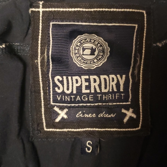 Dress - Picture 3 of 3